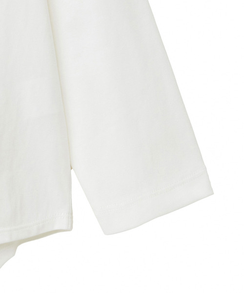 LOGEMENT DE CLAIRE(ロジュモンドクレール)の「《定番》クルーネックラウンドヘムプル(Tシャツ/カットソー・レディース・ブラック/グレイッシュベージュ/ホワイト×ブラック/オフホワイト・FREE)」の16枚目の写真