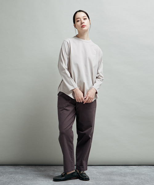 LOGEMENT DE CLAIRE(ロジュモンドクレール)の「《定番》クルーネックラウンドヘムプル(Tシャツ/カットソー・レディース・ブラック/グレイッシュベージュ/ホワイト×ブラック/オフホワイト・FREE)」の22枚目の写真