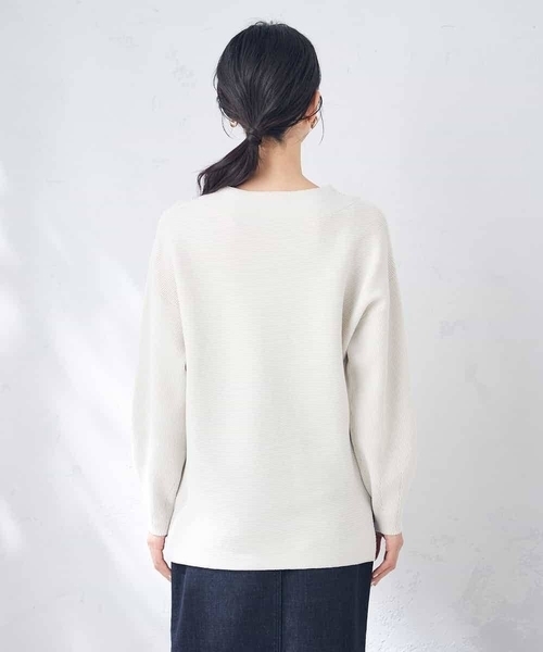 a.v.v（アーヴェヴェ）の「ラメ混ガーターチュニックニット（ニット/セーター・レディース・ダークインディゴブルー/アイボリー・36/40/38/42）」の19枚目の写真