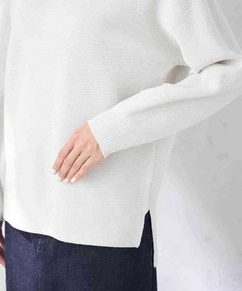 a.v.v（アーヴェヴェ）の「ラメ混ガーターチュニックニット（ニット/セーター・レディース・ダークインディゴブルー/アイボリー・36/40/38/42）」の21枚目の写真