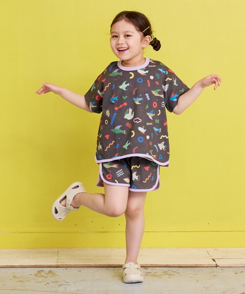 MARKEY'S(マーキーズ)の「Subikiawa/別注 総柄Tシャツ【セットアップ可能】(セットアップ・キッズ・オフホワイト/ブラック・110/100/90/130/80/120)」の5枚目の写真