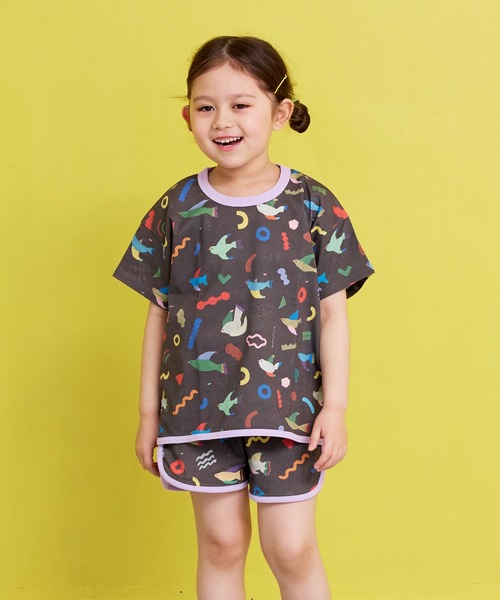 MARKEY'S(マーキーズ)の「Subikiawa/別注 総柄Tシャツ【セットアップ可能】(セットアップ・キッズ・オフホワイト/ブラック・110/100/90/130/80/120)」の4枚目の写真