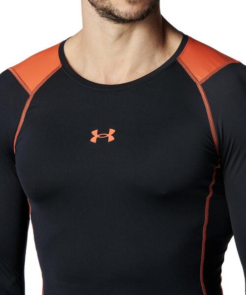 UNDER ARMOUR(アンダーアーマー)の「UAヒートギアアーマー コンプレッション ノベルティ ロングスリーブ シャツ(トレーニング/メンズ)(Tシャツ/カットソー・メンズ・ブラック系その他・M/L/2XL/XL/S)」の4枚目の写真
