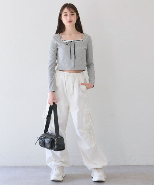 OLIVE des OLIVE(オリーブデオリーブ)の「【着痩せ◎】レイヤード風テレコトップス(Tシャツ/カットソー・レディース・レッド/トップグレー/アイボリー/ブラック・FREE)」の22枚目の写真