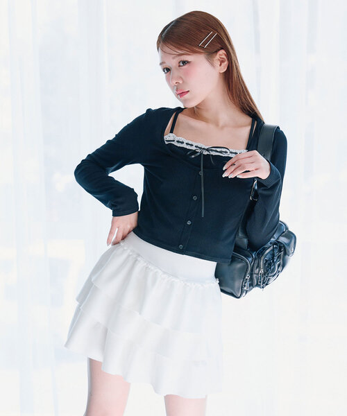 OLIVE des OLIVE(オリーブデオリーブ)の「【着痩せ◎】レイヤード風テレコトップス(Tシャツ/カットソー・レディース・レッド/トップグレー/アイボリー/ブラック・FREE)」の3枚目の写真
