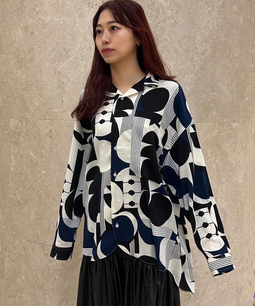 INTERPLAY（インタープレイ）の「【INTERPLAY】Open Collar Over Size Shirt【4：Pattern】-2（シャツ/ブラウス・メンズ・ベージュ系/ピンク系その他2/ネイビー系/ホワイト系/ピンク系その他・FREE）」の6枚目の写真