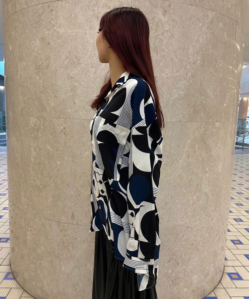 INTERPLAY（インタープレイ）の「【INTERPLAY】Open Collar Over Size Shirt【4：Pattern】-2（シャツ/ブラウス・メンズ・ベージュ系/ピンク系その他2/ネイビー系/ホワイト系/ピンク系その他・FREE）」の9枚目の写真