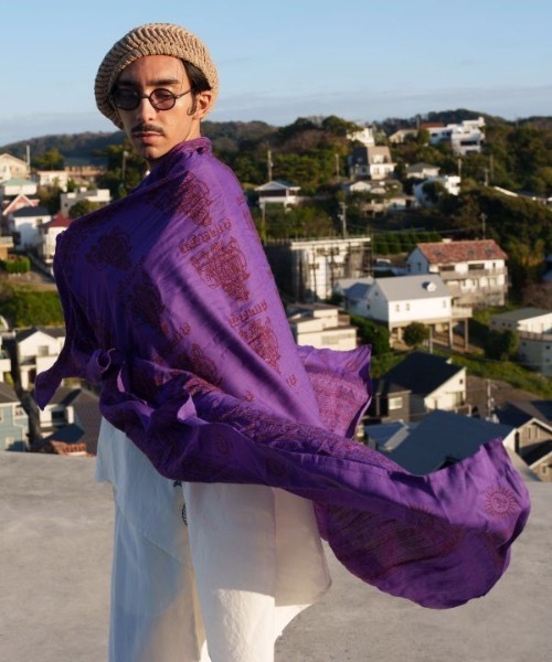 チャイハネ（チャイハネ）の「【チャイハネ】クリシュナ大判ショール（ストール/ショール・レディース・パープル/グリーン/ホワイト/ブラック・FREE）」の11枚目の写真