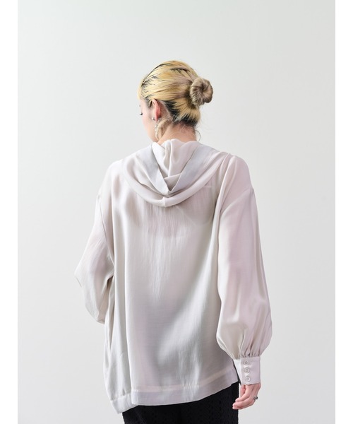 DOLLUPOOPS（ドールアップウップス）の「テープ配色シアーフーディートップス（パーカー・レディース・ブラック/ライトベージュ・38）」の20枚目の写真