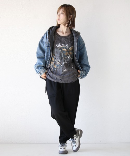 OTONA（オトナ）の「ダメージトップス（Tシャツ/カットソー・レディース・グレー・FREE）」の3枚目の写真