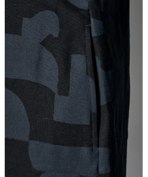 RUMCHE(ラムシェ)の「Original Graphic Dress / オリジナルグラフィックドレス(ワンピース・レディース・ブラック/ベージュ・SMALL/MEDIUM)」の18枚目の写真
