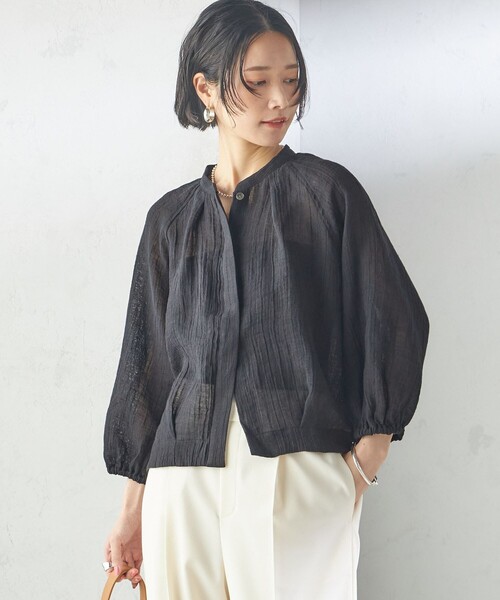 SHIPS(シップス)の「【SHIPS別注】assiette:〈手洗い可能〉クリンクル リネン 羽織 ブラウス(シャツ/ブラウス・レディース・ブラック/ベージュ・ONE SIZE)」の13枚目の写真