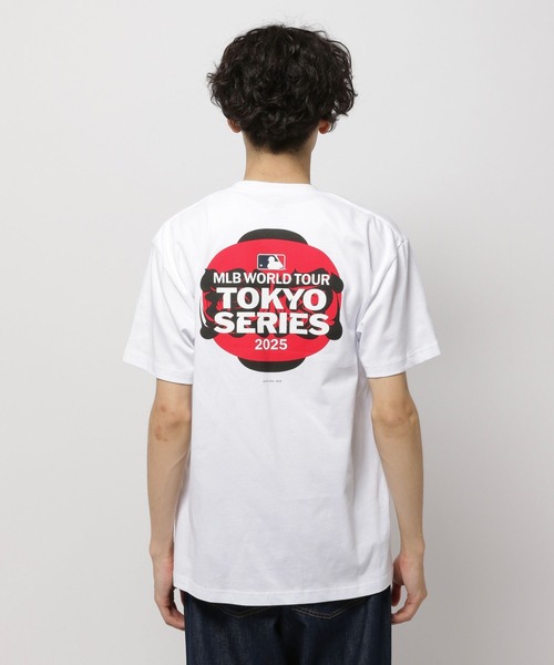 NEW ERA(ニューエラ)の「【NEW ERA(ニューエラ)】 MLB TOKYO SERIES 2025 Tシャツ(Tシャツ/カットソー・メンズ・オフホワイト・MEDIUM/LARGE/X-LARGE)」の3枚目の写真