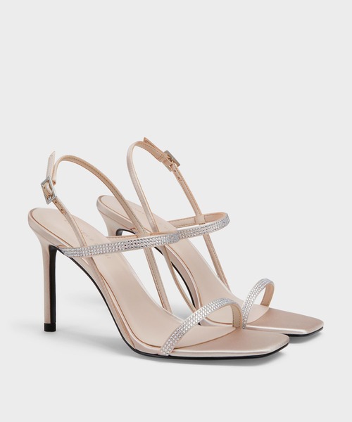 CHARLES & KEITH(チャールズ & キース)の「Arona アロナ メタリッククリスタルエンベリシュッドスティレットヒールサンダル(サンダル・レディース・アイボリー/シルバー/ブラック系その他2・23.5cm/23cm/22.5cm/22cm/26.5cm/25.5cm/25cm/24.5cm)」の11枚目の写真