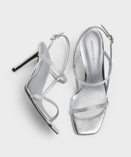 CHARLES & KEITH(チャールズ & キース)の「Arona アロナ メタリッククリスタルエンベリシュッドスティレットヒールサンダル(サンダル・レディース・アイボリー/シルバー/ブラック系その他2・23.5cm/23cm/22.5cm/22cm/26.5cm/25.5cm/25cm/24.5cm)」の16枚目の写真