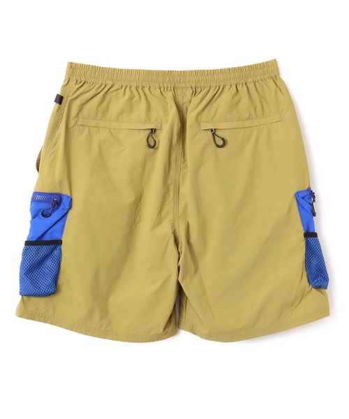 atmos(アトモス)の「atmos Nylon Utility Short Pants / アトモス ナイロン ユーティリティ ショート パンツ(その他パンツ・メンズ・ブラック/ベージュ・M/L/XL)」の4枚目の写真