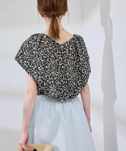 ROPE' PICNIC(ロペピクニック)の「ラッフルスリーブブラウス/通勤対応(シャツ/ブラウス・レディース・ホワイト系その他2/ブラック/ブラック系その他2/ホワイト/ライトグリーン・38)」の17枚目の写真