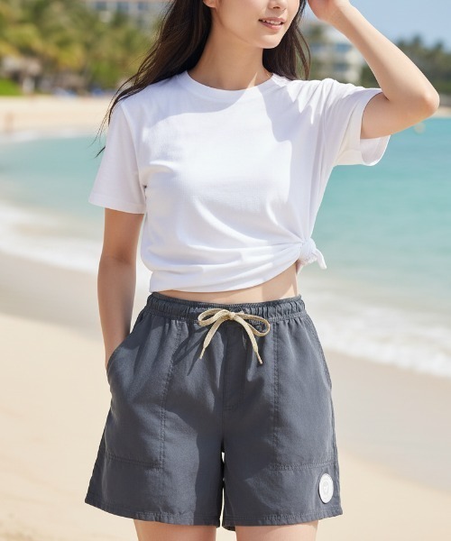 ROXY(ロキシー)の「【ROXY/ロキシー】24SS BITTER SWEET SHORTS/水陸両用ウエストゴムボードショーツ・サーフトランクス・バギーショーツ(水着)(水着・レディース・ブラック/カーキ/ブラウン・MEDIUM/SMALL/LARGE)」の2枚目の写真