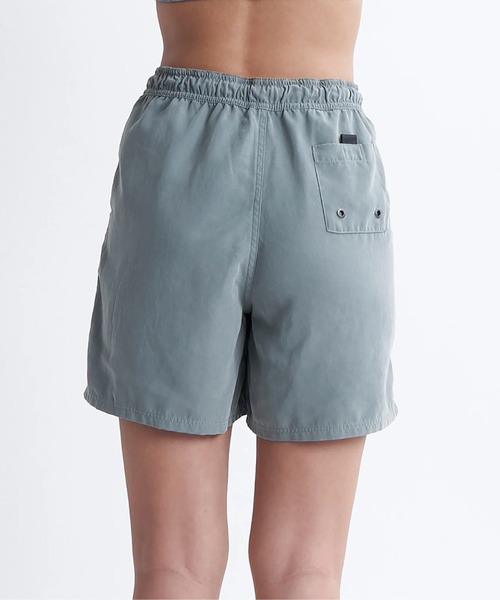 ROXY(ロキシー)の「【ROXY/ロキシー】24SS BITTER SWEET SHORTS/水陸両用ウエストゴムボードショーツ・サーフトランクス・バギーショーツ(水着)(水着・レディース・ブラック/カーキ/ブラウン・MEDIUM/SMALL/LARGE)」の14枚目の写真