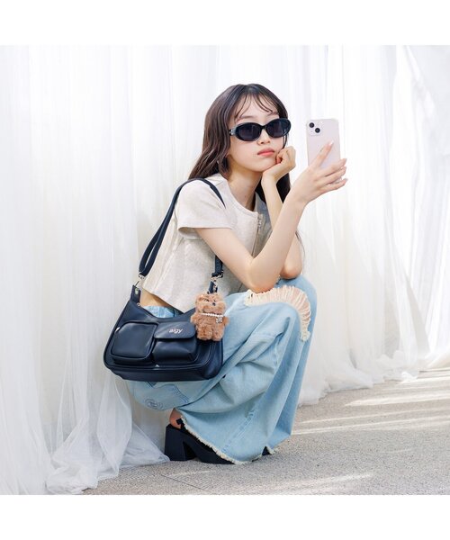 algy（アルジー）の「フロントジップT（Tシャツ/カットソー・キッズ・ブラック/アイボリー/ブルー・XX-SMALL/X-SMALL/MEDIUM/SMALL）」の5枚目の写真