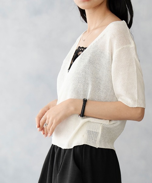 Asterellivi(アステレリビ)の「さらっとした素材のカシュクール夏ニット(Tシャツ/カットソー・レディース・ホワイト/グリーン/ブラック・FREE)」の20枚目の写真