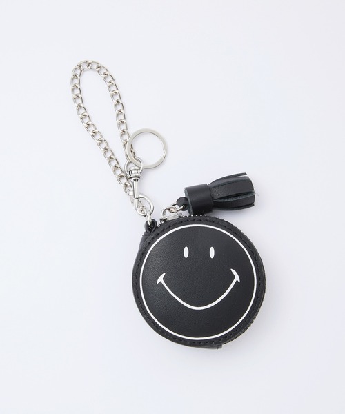 Breath TOPKAPI（ブレストプカピ）の「【新色追加】【Breath TOPKAPI】SMILE COLLECTION スマイル ラウンド ポーチ / チャーム（チャーム・レディース・イエロー/ブラック/ホワイト/グリーン/オレンジ/サックスブルー/ピンク・FREE）」の2枚目の写真