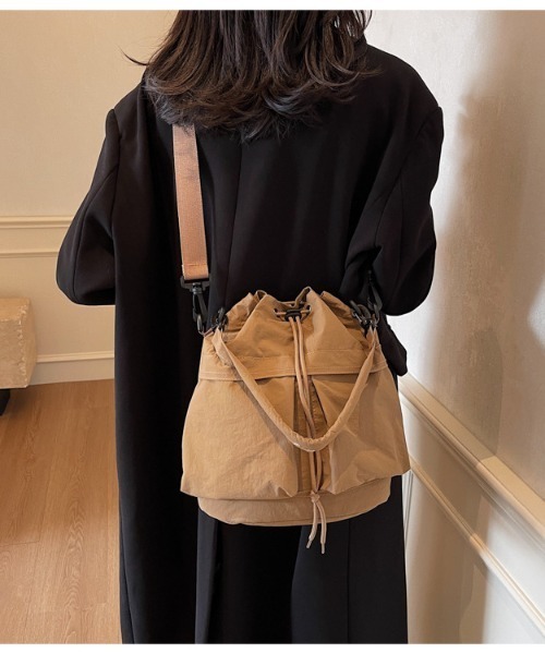 お纏めリクエスト※カーキブラウンベロア巾着バッグ♡ブラックWデニム3wayバッグ 累計販売5000個突破！高評価】 ショルダーバッグ レディース