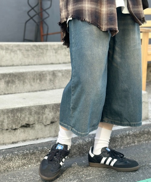 link lot(リンクロット)の「ヴィンテージ加工デニムクロップドパンツ バギーショーツ デニムショートパンツ(デニムパンツ・メンズ・ブルー系その他/ブルー/ブラック・L/M)」の13枚目の写真