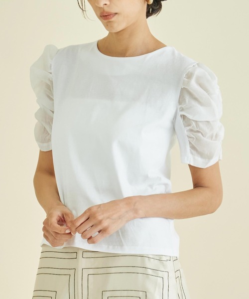 Settimissimo(セッティミッシモ)の「シアーギャザースリーブ切替Tシャツ(Tシャツ/カットソー・レディース・オフホワイト/サックスブルー/ブラック・FREE)」の1枚目の写真