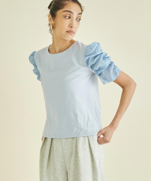 Settimissimo(セッティミッシモ)の「シアーギャザースリーブ切替Tシャツ(Tシャツ/カットソー・レディース・オフホワイト/サックスブルー/ブラック・FREE)」の17枚目の写真