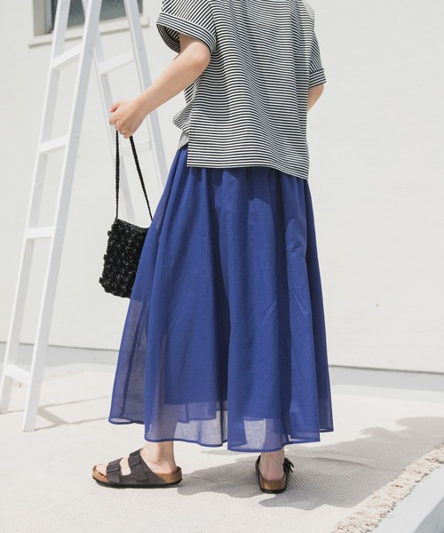 URBAN RESEARCH DOORS（アーバンリサーチドアーズ）の「『UR TECH』ボイルギャザースカート（スカート・レディース・チャコールグレー/ロイヤルブルー/パープル・MEDIUM）」の7枚目の写真