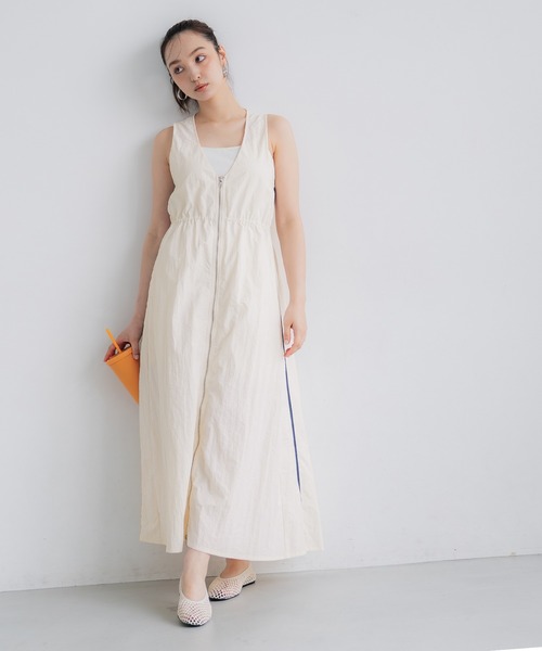 coca（coca）（コカ）の「ナイロンワッシャーサイドラインドレス 撥水（ワンピース・レディース・ホワイト/ブラック・L/M）」の20枚目の写真