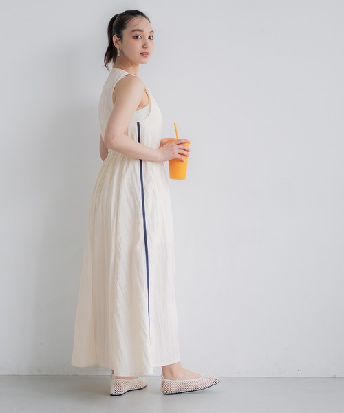 coca（coca）（コカ）の「ナイロンワッシャーサイドラインドレス 撥水（ワンピース・レディース・ホワイト/ブラック・L/M）」の22枚目の写真