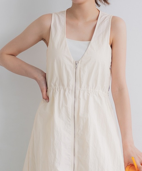 coca（coca）（コカ）の「ナイロンワッシャーサイドラインドレス 撥水（ワンピース・レディース・ホワイト/ブラック・L/M）」の13枚目の写真