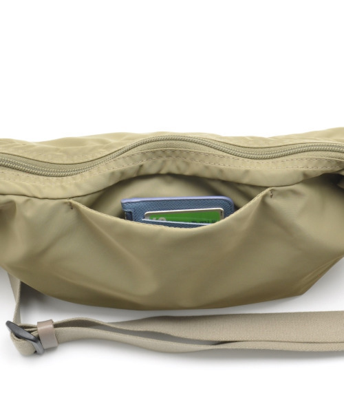 CLEDRAN（クレドラン）の「【弱撥水 2WAY】CL3850 FORI DETACHABLE 2WAY BAG（ショルダーバッグ・レディース・ブラック/グリーン/ベージュ・FREE）」の15枚目の写真