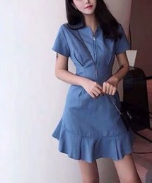 onum（オヌム）の「スタイルアップ×フェミニンな美シルエットZIPワンピース/ロントジッパー　裾フレアワンピース（ワンピース）」