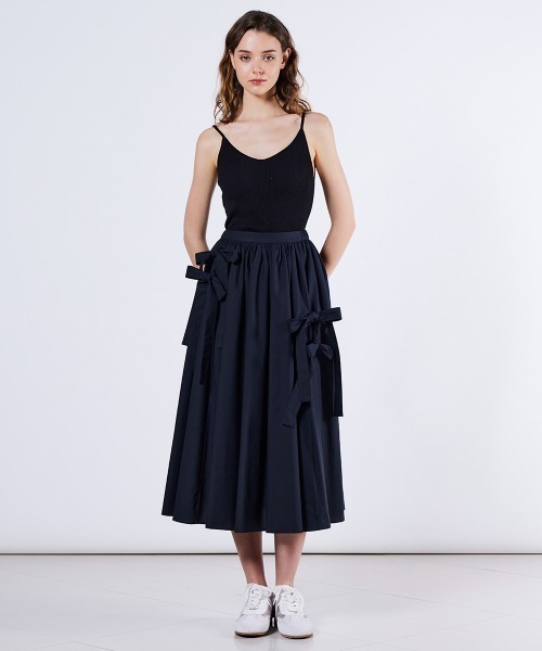 DOUBLE STANDARD CLOTHING（ダブルスタンダードクロージング）の「リボンタイプライタスカート（スカート・レディース・ネイビー/ダークブラウン・36/38）」の9枚目の写真