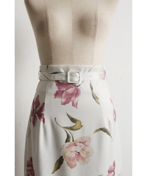 フラワー ふわふわ タイト スカート ピンク フラワーカットワークレースタイトスカート