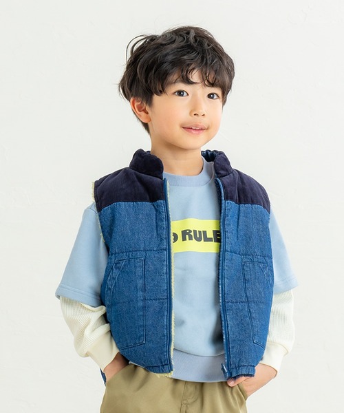 DILASH（ディラッシュ）の「デニム×ボア リバーシブルベスト（その他アウター・キッズ・ネイビー/ブルー/ブラック・140/130/120/110/100/90/80）」の3枚目の写真