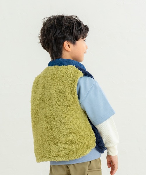 DILASH（ディラッシュ）の「デニム×ボア リバーシブルベスト（その他アウター・キッズ・ネイビー/ブルー/ブラック・140/130/120/110/100/90/80）」の7枚目の写真