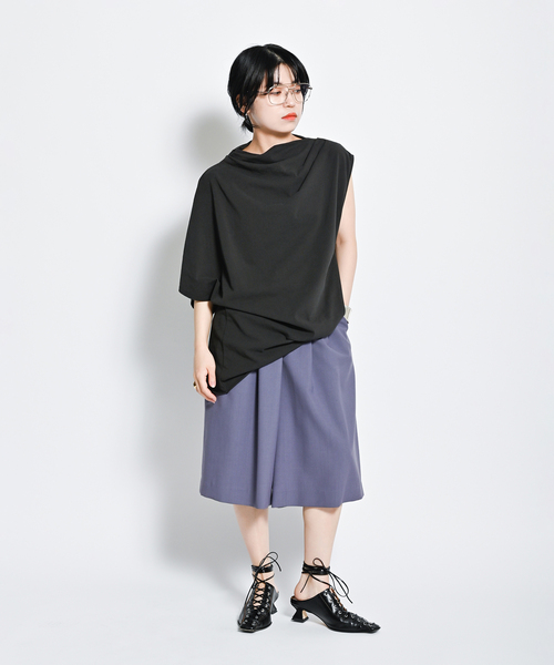 CITYSHOP（シティーショップ）の「ASYMMETRY CUT TOP：カットソー（Tシャツ/カットソー・レディース・ホワイト/ブラック/チャコールグレー・FREE）」の15枚目の写真