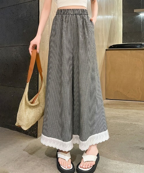 ONEP STAR(ワンピスター)の「裾レースデザインペチパンツ(その他パンツ・レディース・ネイビー/ベージュ/ホワイト/ライトブルー/チェック・MEDIUM/LARGE/X-LARGE)」の5枚目の写真