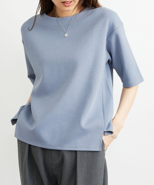 BELLUNA PLUS(ベルーナ)の「とろりん触感!ゆったりプルオーバー(Tシャツ/カットソー・レディース・アイボリー/ライラック/ピンク・LARGE/MEDIUM/X-LARGE)」の2枚目の写真