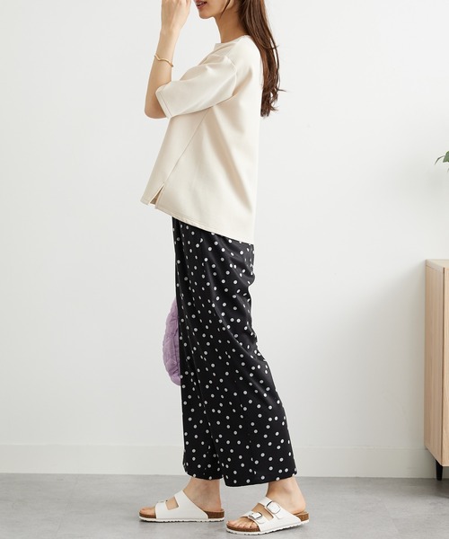 BELLUNA PLUS(ベルーナ)の「とろりん触感!ゆったりプルオーバー(Tシャツ/カットソー・レディース・アイボリー/ライラック/ピンク・LARGE/MEDIUM/X-LARGE)」の16枚目の写真