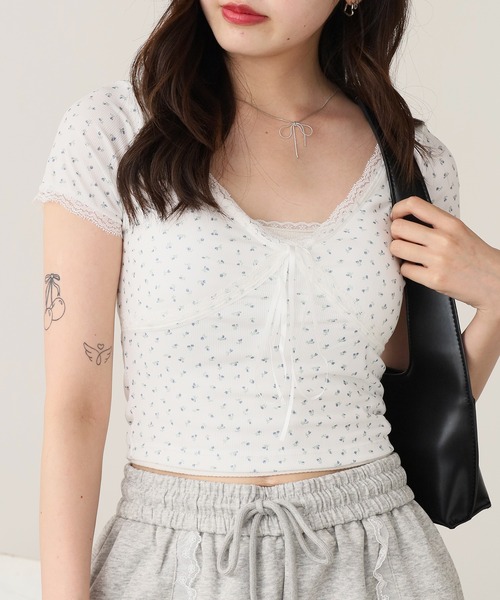Flower Design Cross Lace Top / フラワーデザイン クロスレース