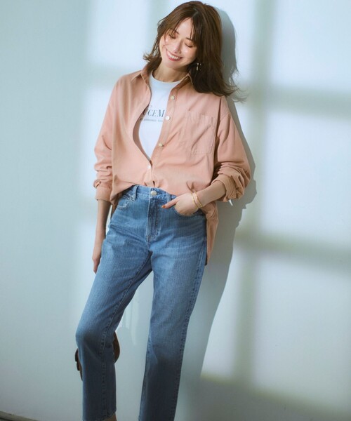 23区 S(ニジュウサンクチイサイサイズ)の「【RED CARD TOKYO×23区】スリムストレート デニム パンツ(デニムパンツ・レディース・ターコイズブルー系/ダルブルー系・34/32/30)」の17枚目の写真