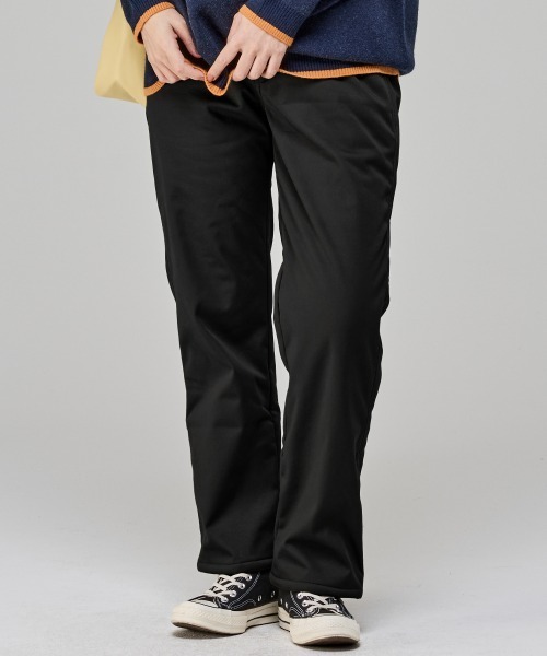 KRIFF MAYER Lady's Collection（クリフメイヤーレディースコレクション）の「【防寒･裏シャギー･ストレート】スッキリ防風パンツ（その他パンツ・レディース・ブラック/カーキ/ベージュ/ライトグレー・LARGE/MEDIUM）」の2枚目の写真