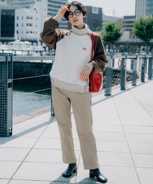 KRIFF MAYER Lady's Collection（クリフメイヤーレディースコレクション）の「【防寒･裏シャギー･ストレート】スッキリ防風パンツ（その他パンツ・レディース・ブラック/カーキ/ベージュ/ライトグレー・LARGE/MEDIUM）」の5枚目の写真