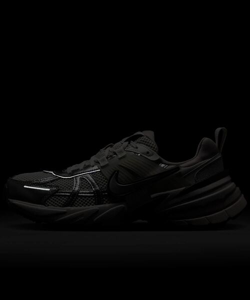 セール】ナイキ V2K ラン ウィメンズシューズ / Nike V2K Run