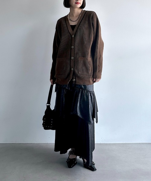 PAGEBOY（ページボーイ）の「ライトモールストライプリブVカーディガン（カーディガン/ボレロ・レディース・オフホワイト/ブラック/ブラウン/レッド系その他・FREE）」の15枚目の写真